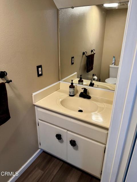2742 Borchard Road, Newbury Park CA: https://media.crmls.org/mediaz/163d18ce-da2a-4450-9ca1-d8e6620da53a.jpg