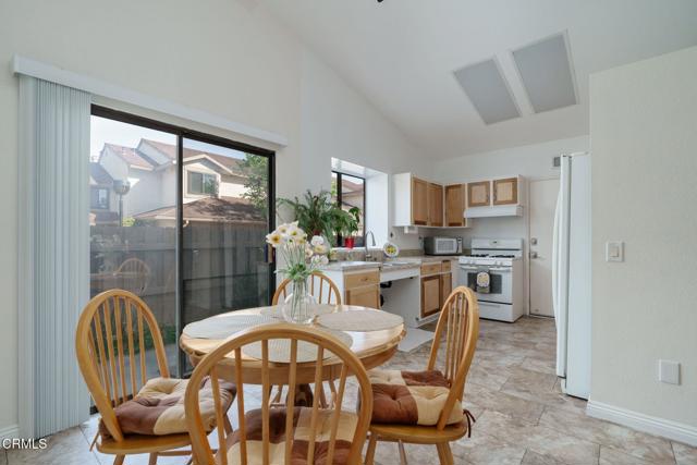 Detail Gallery Image 7 of 26 For 2353 Eskimo Ln, Ventura,  CA 93001 - 2 Beds | 1 Baths