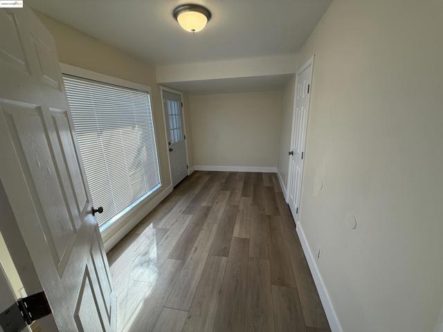 257 Smalley Ave, Hayward CA: https://media.crmls.org/mediaz/163e472a-278a-4bb0-874e-5527abcfa7b0.jpg