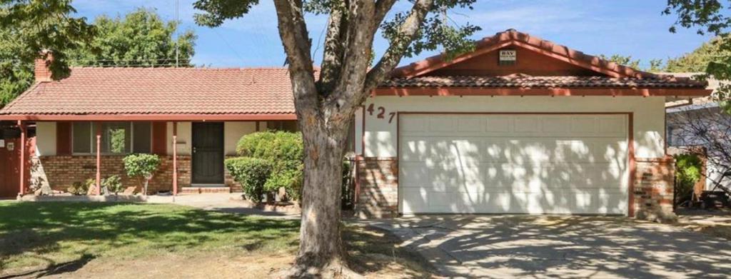 427 Esperanza Way