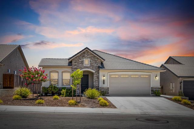 2011 Sage Drive, Hollister CA: https://media.crmls.org/mediaz/1641911f-8461-4113-9403-9ab37161243e.jpg