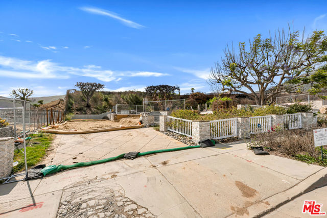 Drew Fenton | 3753 Malibu Vista Drive Malibu CA | MLS: 7431371