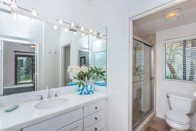 729 Poinsettia Park, Encinitas CA: https://media.crmls.org/mediaz/16447b77-b237-4534-830a-45691ca59b5b.jpg