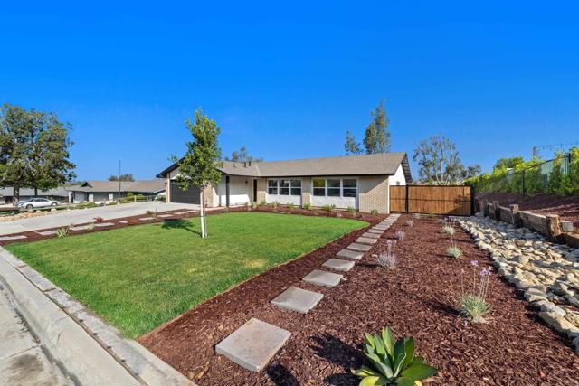 Detail Gallery Image 2 of 36 For 8167 Bridal Path Cir, Jurupa Valley,  CA 92509 - 4 Beds | 2 Baths