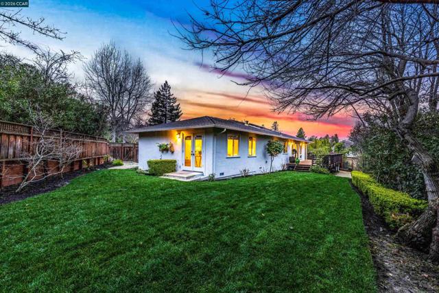 Image 44 of 46 For 393 Colorados Ct