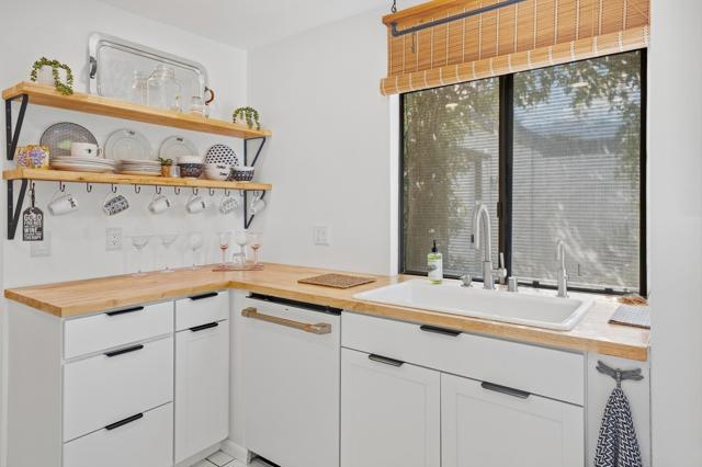 2440 S Linden Way #B, Palm Springs, CA 92264