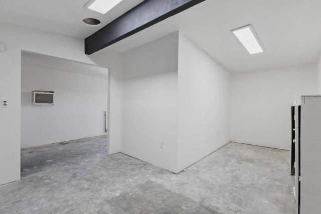 7517 Alaba Avenue, Yucca Valley CA: https://media.crmls.org/mediaz/16465462-abf4-4224-b13f-35657f9de6a4.jpg