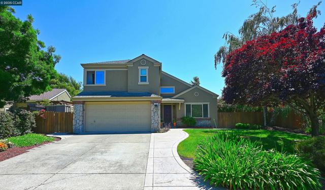 594 Morning Glory Dr, Benicia CA: https://media.crmls.org/mediaz/1646e7ac-d31b-414a-9ec2-8e2d432529f3.jpg