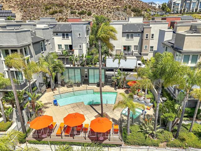 7786 Stylus Dr, San Diego CA: https://media.crmls.org/mediaz/16477544-3d70-47e9-bfff-1ed9f2da8da3.jpg