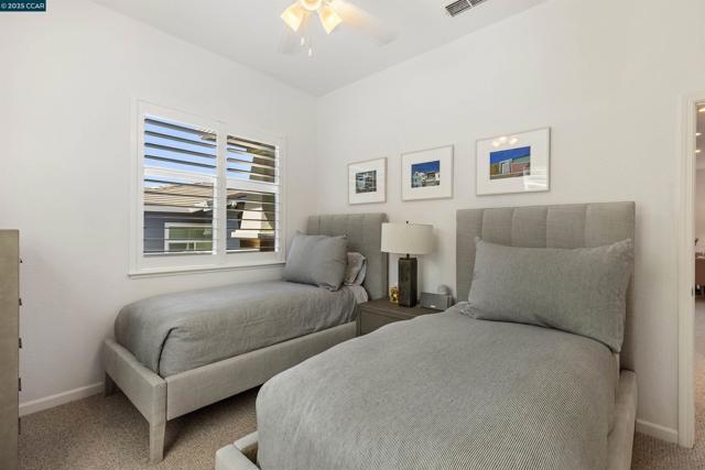 2854 Saklan Indian Dr, Walnut Creek CA: https://media.crmls.org/mediaz/1647b44f-0f47-4e1c-8365-7208701915d3.jpg