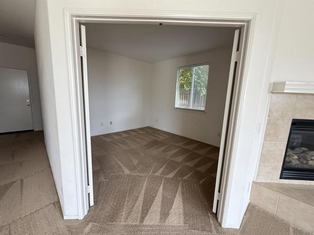 46197 Via La Tranquila, Temecula CA: https://media.crmls.org/mediaz/16489b1c-3237-4357-a519-75231733a2f0.jpg