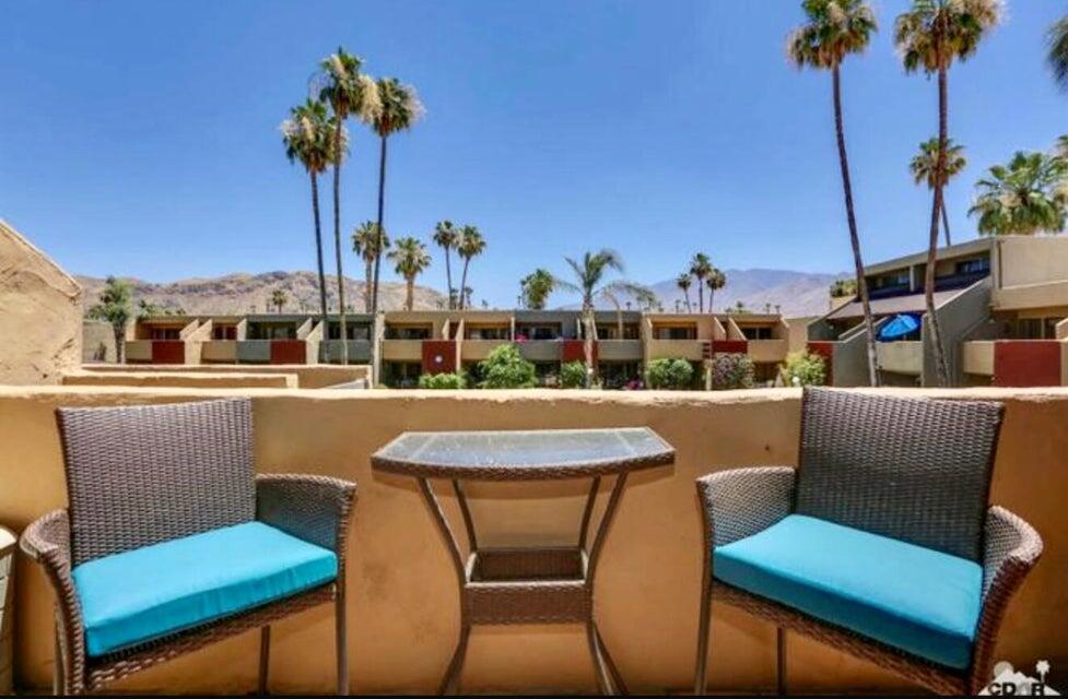 1655 E Palm Canyon Drive #116