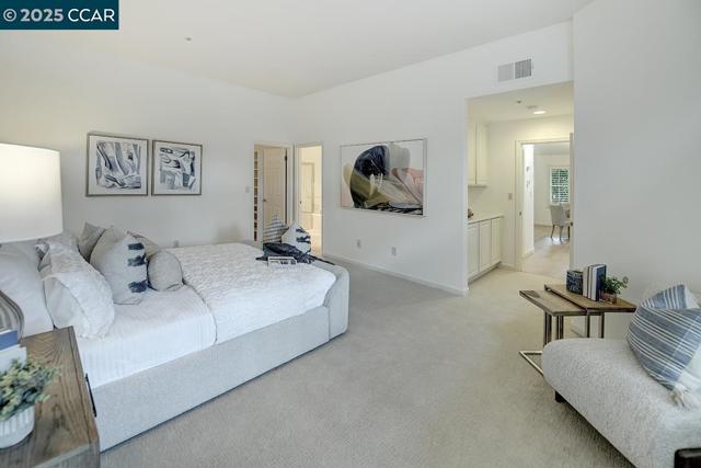 2504 Saklan Indian Dr, Walnut Creek CA: https://media.crmls.org/mediaz/16495577-ca08-4967-af9f-d728fbf5262a.jpg