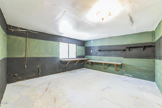 352 Cedarbrook Drive, Twin Peaks CA: https://media.crmls.org/mediaz/1649a03b-1748-4c05-8044-49d33b3aed03.jpg