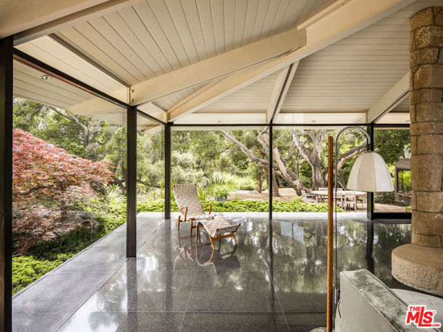 650 San Ysidro Road, Santa Barbara CA: https://media.crmls.org/mediaz/164a0474-06bf-4993-96dd-8ecf65e09c0f.jpg