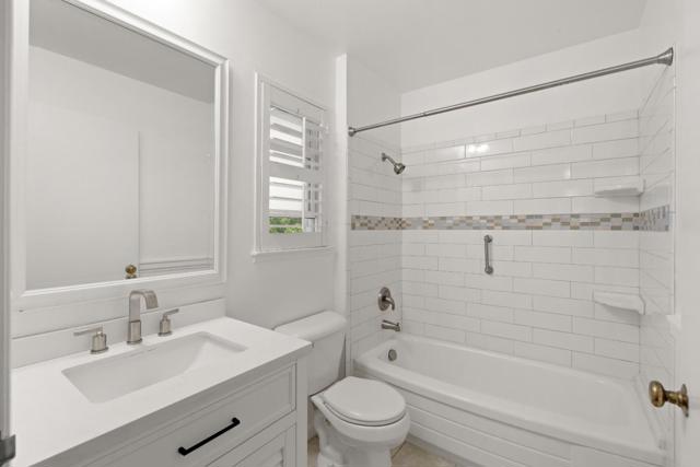 14225 Lora Drive, Los Gatos CA: https://media.crmls.org/mediaz/164a04bb-dcd2-486e-a367-875a33ca4a7d.jpg