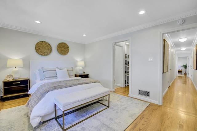 500 South Road, Belmont CA: https://media.crmls.org/mediaz/164a336b-48a3-47de-846f-687e2964364c.jpg