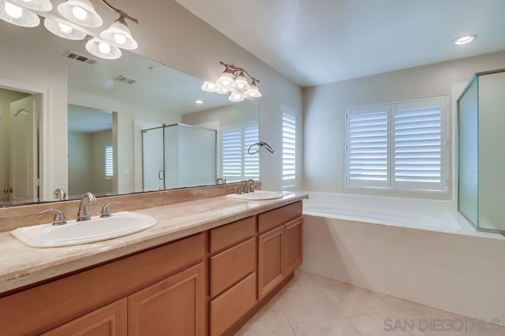 17020 New Rochelle Way - photo 20