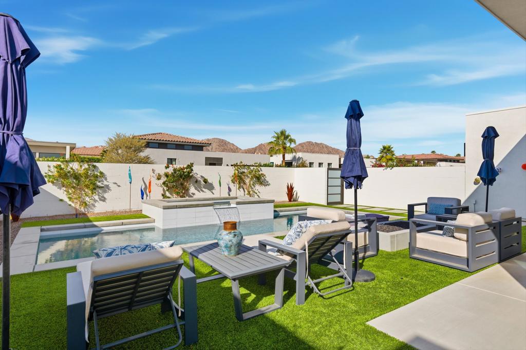 MLS #219138796DA image #3