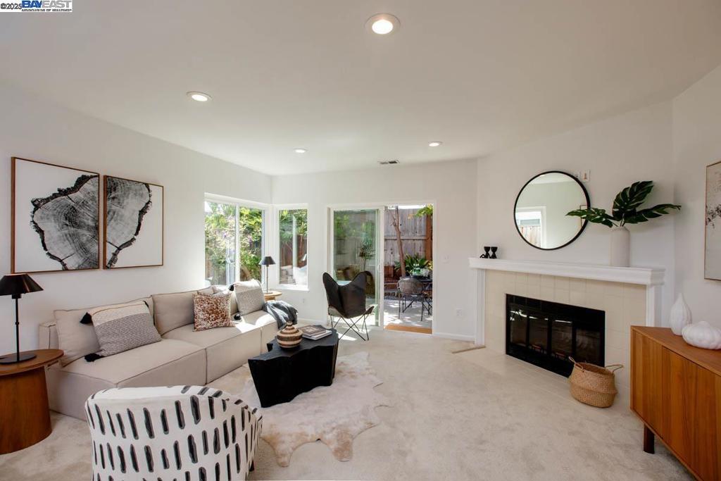 158 Oak Park Dr