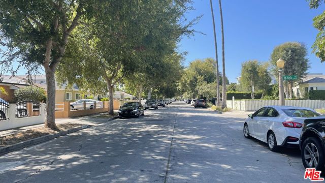 4154 Harter Avenue photo 7