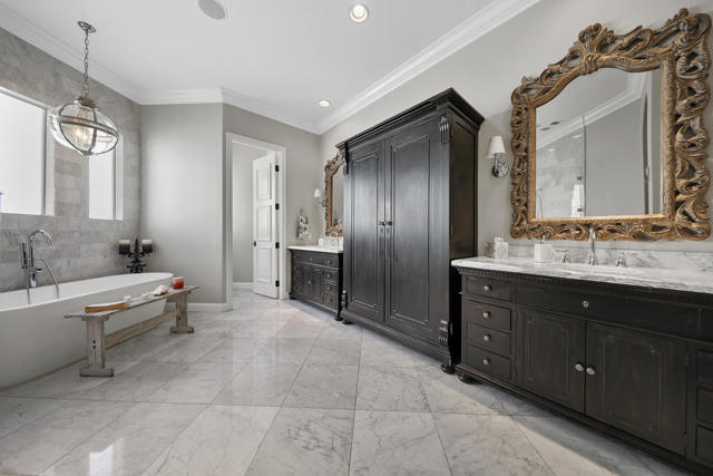 50465 Verano Drive, La Quinta CA: https://media.crmls.org/mediaz/164f61f3-cffb-48aa-9e96-7e20c6b73d1c.jpg