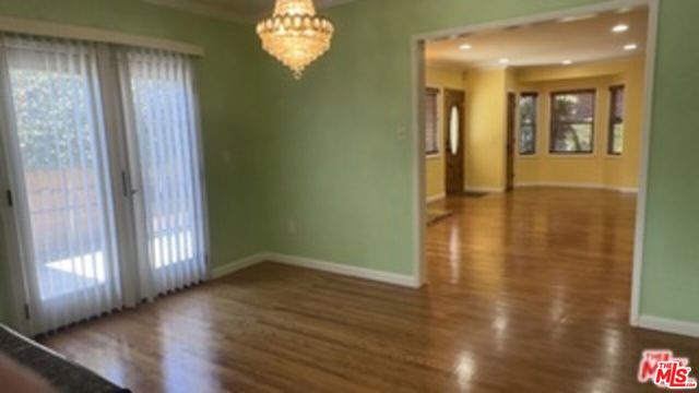 1903 S Westgate Avenue, Los Angeles CA: https://media.crmls.org/mediaz/16502157-f42c-4d35-91f9-7dfa0d8a462b.jpg