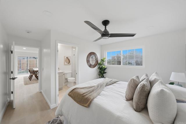 Detail Gallery Image 19 of 35 For 3296 via Bartolo, San Diego,  CA 92111 - 4 Beds | 3 Baths