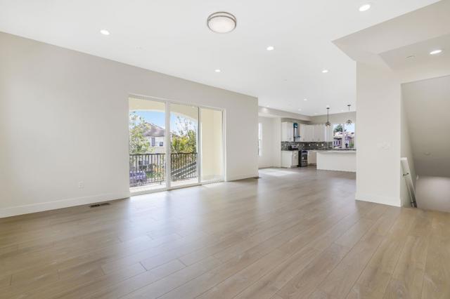 401 San Luis Avenue, Watsonville CA: https://media.crmls.org/mediaz/1651dc6f-e333-4ad8-9547-0e210f140a07.jpg