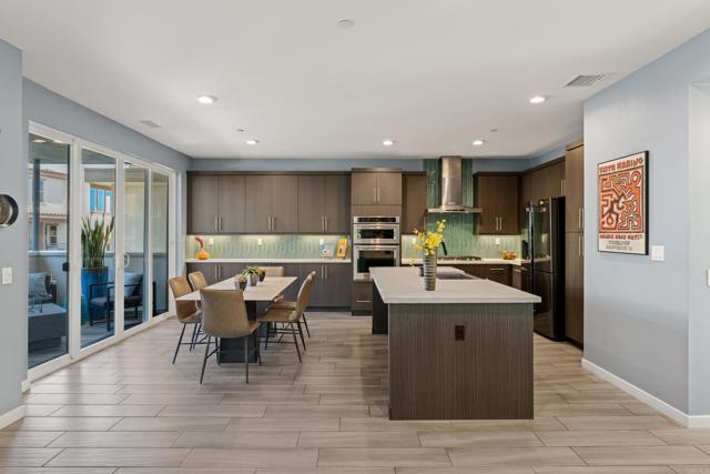 Detail Gallery Image 7 of 33 For 8355 Summit Way, San Diego,  CA 92108 - 3 Beds | 3/1 Baths