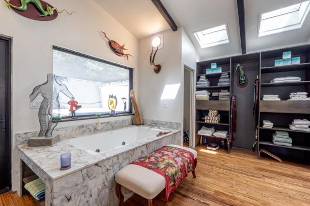 12740 Sundance Lane, Carmel Valley CA: https://media.crmls.org/mediaz/16543ba7-88b0-4c9c-9717-1e45884f8062.jpg