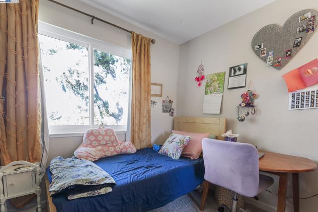 1479 Spring Valley Cmn, Livermore CA: https://media.crmls.org/mediaz/16548cdb-b5a9-454a-8808-912624446329.jpg