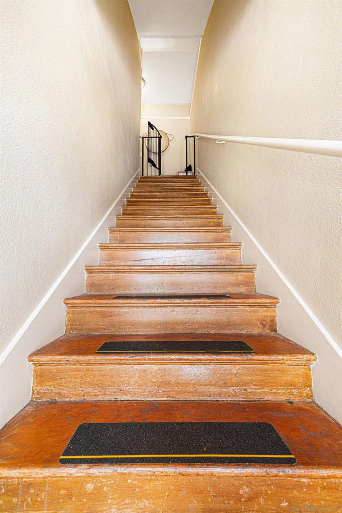 3042 Broadway - photo 15