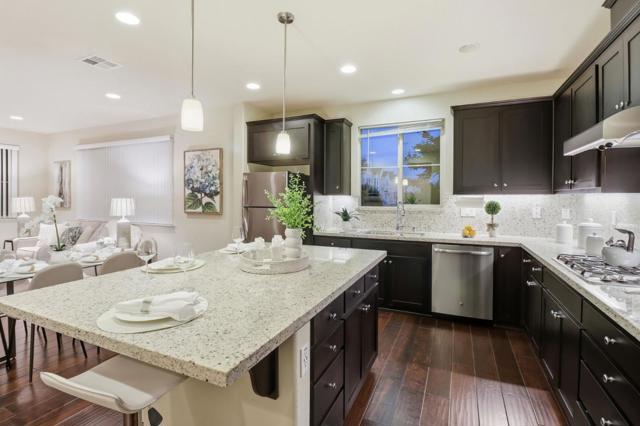 338 Santa Diana Terrace, Sunnyvale CA: https://media.crmls.org/mediaz/16558615-cb7e-4970-bfcd-5f96f4129e46.jpg