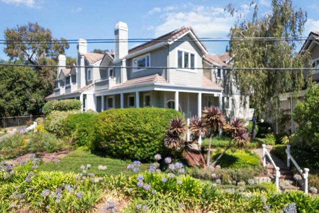 160 Frederick Street, Santa Cruz CA: https://media.crmls.org/mediaz/16595de1-0270-4f9e-8cba-085b420d681e.jpg