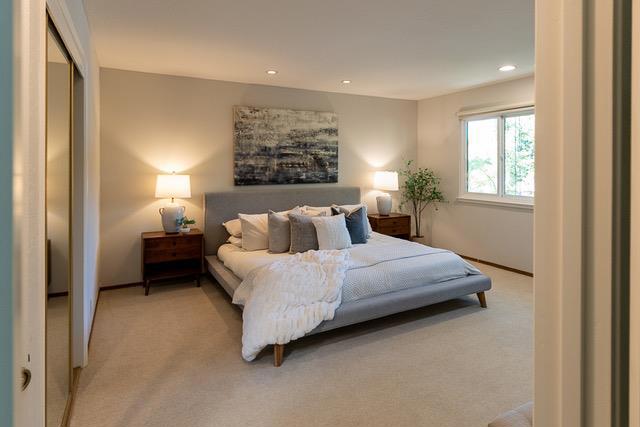 3523 Oak Drive, Menlo Park CA: https://media.crmls.org/mediaz/1659fa14-ac97-43e3-9042-5840f957a80b.jpg