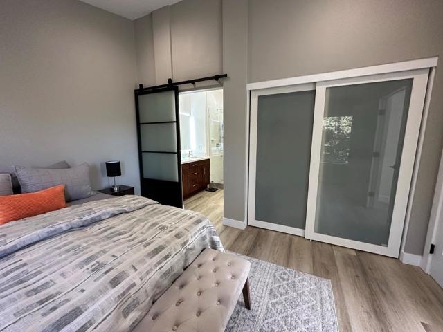 1 Passage Lane, Redwood City CA: https://media.crmls.org/mediaz/165a5a2f-e3dc-4d96-9894-d87ab18962a4.jpg