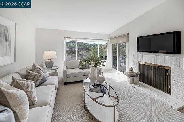 Image 4 of 59 For 839 Terra California Dr  3