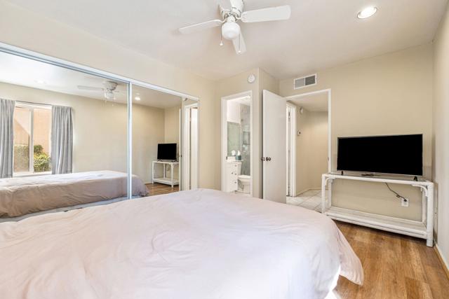 78487 Magenta Drive, La Quinta CA: https://media.crmls.org/mediaz/165b852c-ecb6-4c78-9065-319ad5db3203.jpg