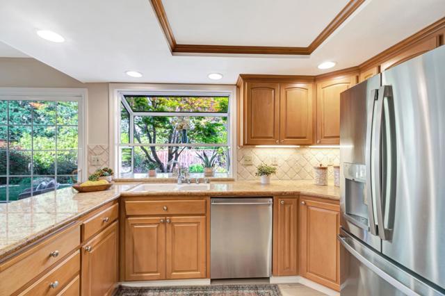 6508 Circle Hill Drive, San Jose CA: https://media.crmls.org/mediaz/165e924e-5777-403b-aa4f-823ff7b7f638.jpg