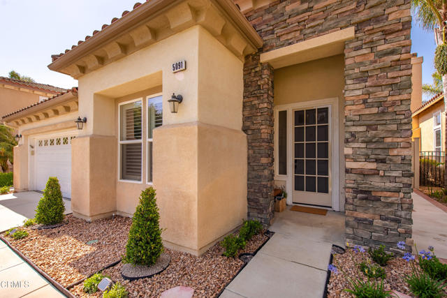 5091 Via Fresco, Camarillo CA: https://media.crmls.org/mediaz/165eca52-1842-4d33-93a4-cb030b1a7cb3.jpg