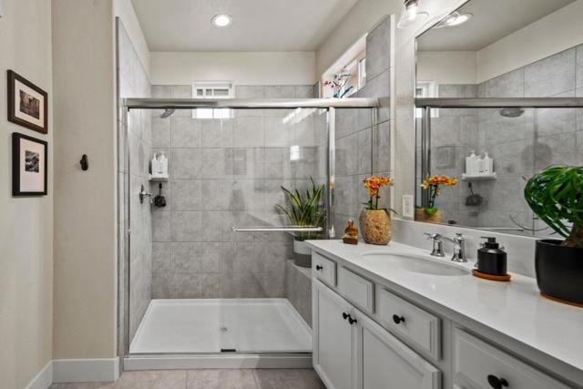 18938 Kilpatrick Lane,  CA: https://media.crmls.org/mediaz/16600f2a-2600-41f2-a830-e70d5ecd196f.jpg