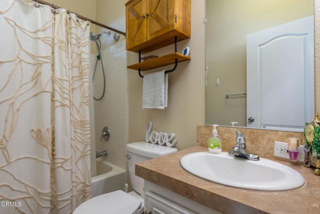 Detail Gallery Image 13 of 20 For 4021 Oriole Ln #G,  Oxnard,  CA 93033 - 2 Beds | 2 Baths