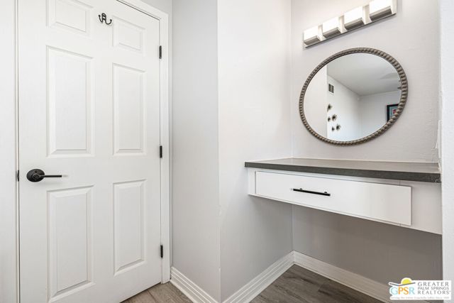 Image 15 of 28 For 72733 Willow Street 3