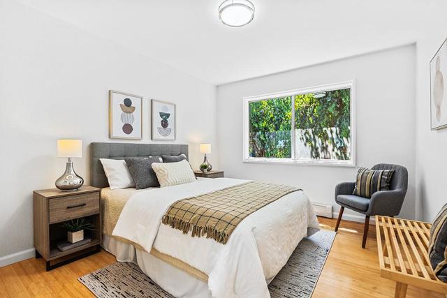 4096 17th Street, San Francisco CA: https://media.crmls.org/mediaz/166367f4-1e5a-4175-b9b9-6491865acf74.jpg