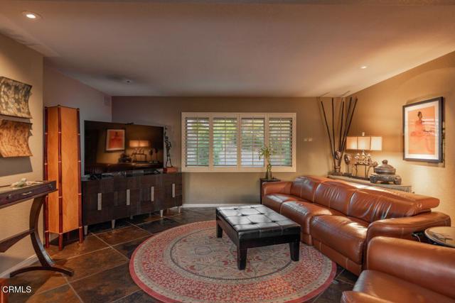 Detail Gallery Image 5 of 37 For 358 Sunset Ct, Oak View,  CA 93022 - 4 Beds | 3/1 Baths