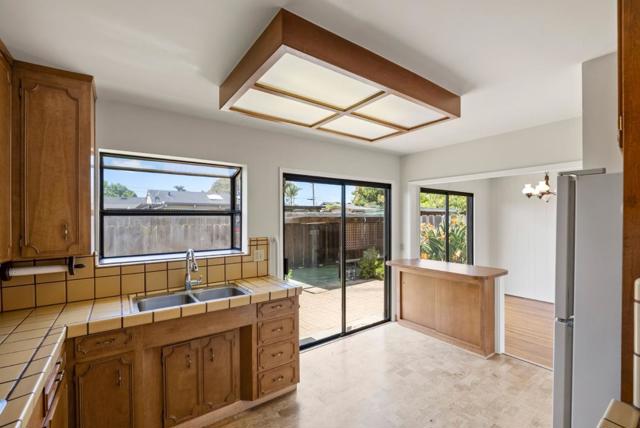 41 Bronson Street, Watsonville CA: https://media.crmls.org/mediaz/1663fad4-cd7b-438c-813e-23fdccea0699.jpg