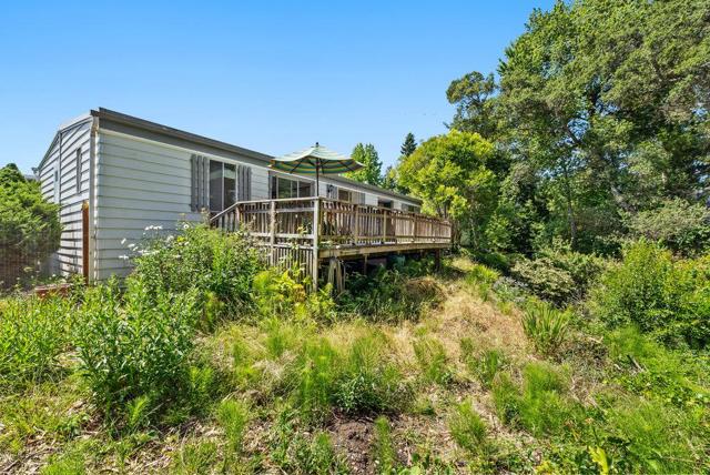 11 Del Rio Circle, Soquel CA: https://media.crmls.org/mediaz/16648f2c-2190-490b-94b5-672f0e3c68b5.jpg