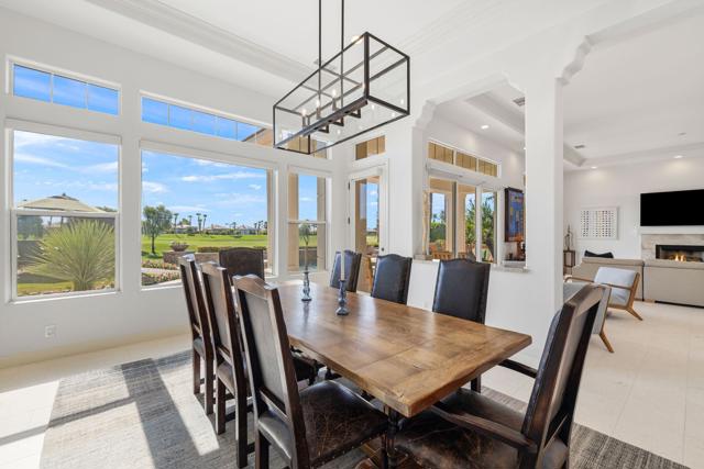 51464 Marbella Court, La Quinta CA: https://media.crmls.org/mediaz/1665beae-913e-4c81-88e2-40f7d5b84de5.jpg