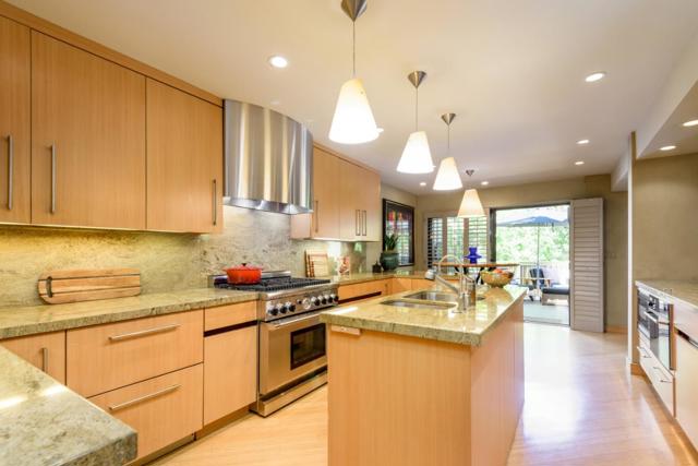 1265 Trinity Drive, Menlo Park CA: https://media.crmls.org/mediaz/16665729-c2bb-449f-8ee3-3bce82e4685c.jpg